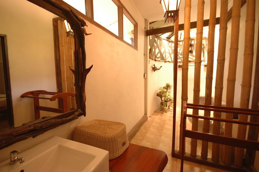 Momchailai Forest Retreat Kanchanaburi Exterior photo