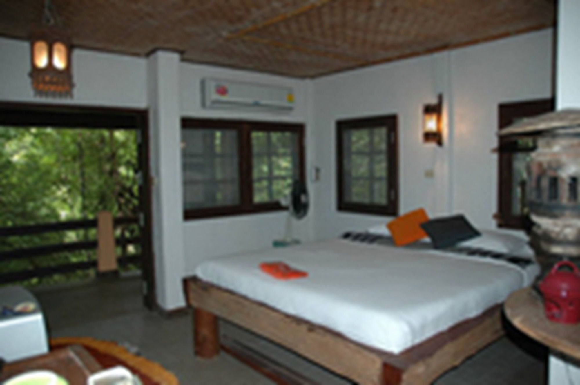 Momchailai Forest Retreat Kanchanaburi Exterior photo